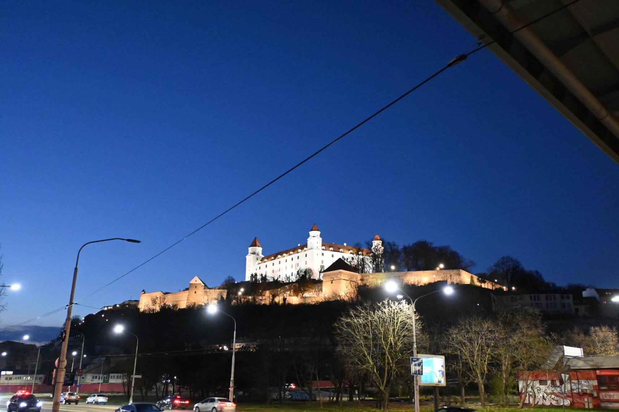 Extralarge Queen Room In The Heart Of Bratislava With Terrace 外观 照片