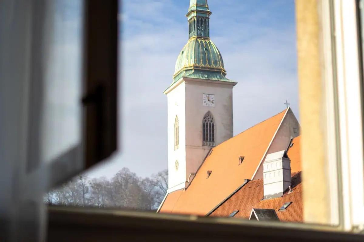 Extralarge Queen Room In The Heart Of Bratislava With Terrace 外观 照片