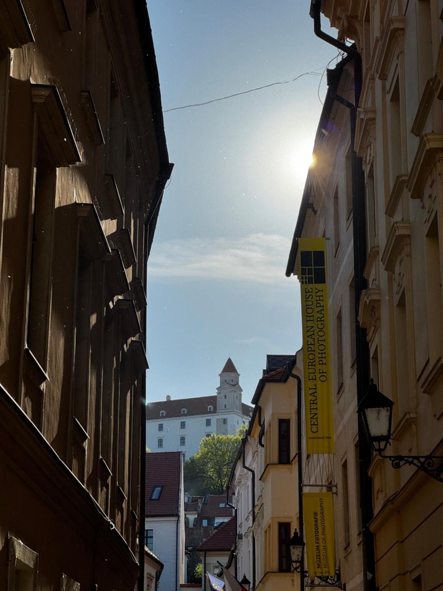 Extralarge Queen Room In The Heart Of Bratislava With Terrace 外观 照片